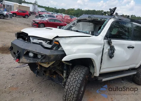 2020 Toyota 4Runner Venture Special Edition from USA, damaged, VIN JTEBU5JR7L5757262